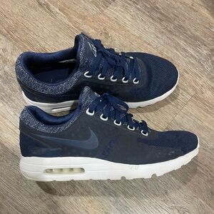 NIKE AIR MAX ZERO MIDNIGHT NAVY - size 13 men’s